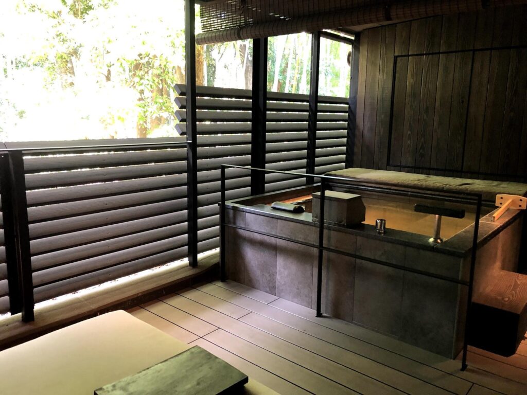 private open-air bath