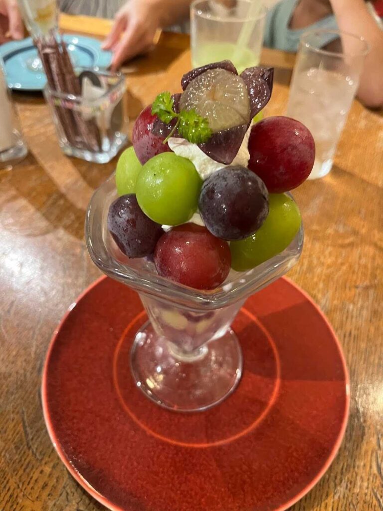 くらしき桃子パフェ2