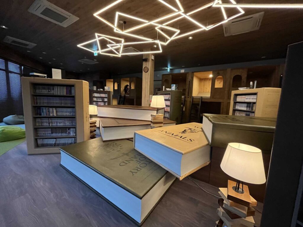 BOOK&岩盤TERRACE1