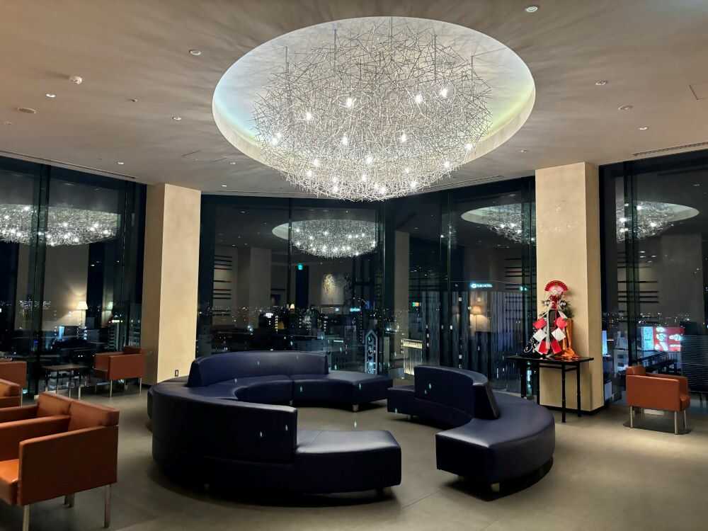 lobby1