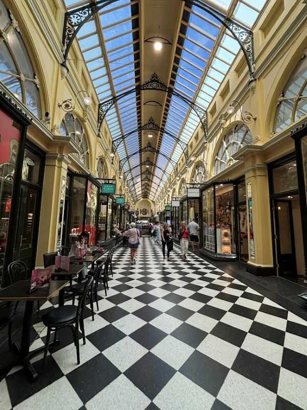 mosaic street1