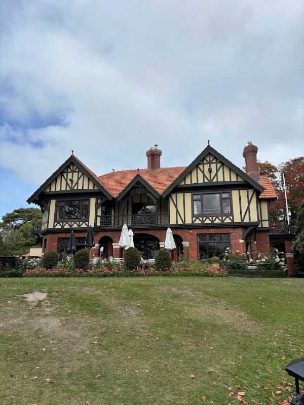Mona Vale Garden Park2