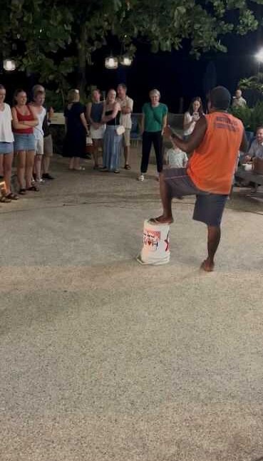Frog race